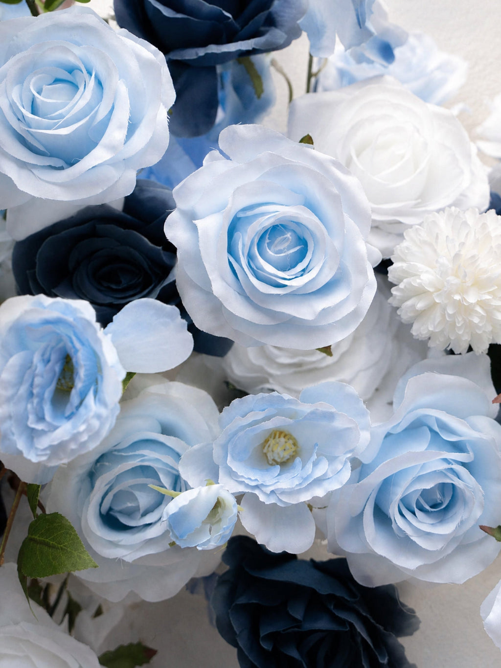 Cirrus 2026 New Design White Blue Hanging Floral Arrangement | Shipping Included